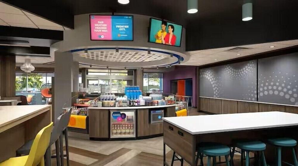 Tru By Hilton Brunswick photo 4