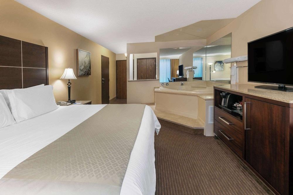 Wyndham Riverfront Little Rock photo 10