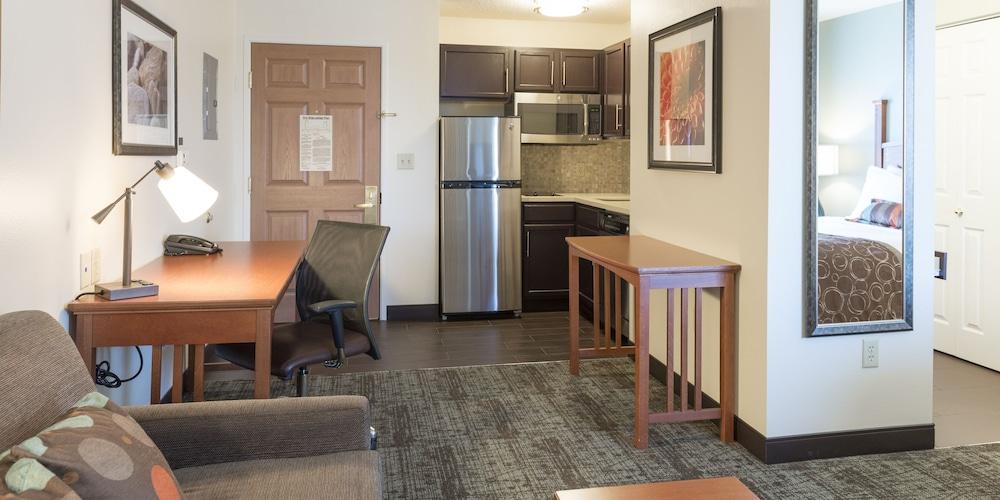 Staybridge Suites Fargo by IHG photo 10