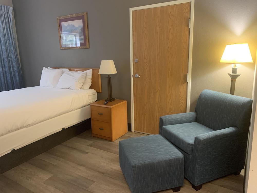 Mammoth Spring Lodge Motel photo 27