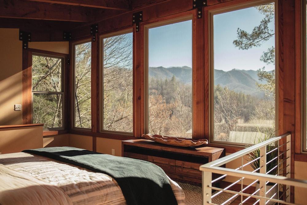 Sky Ridge Yurts photo 44