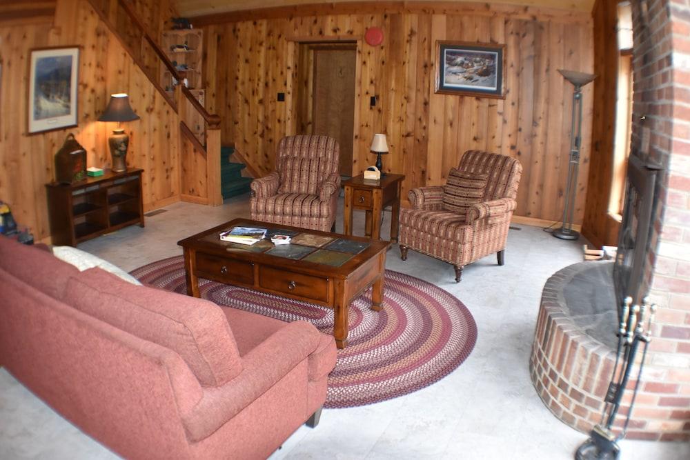 Foggy Mountain Lodge photo 65