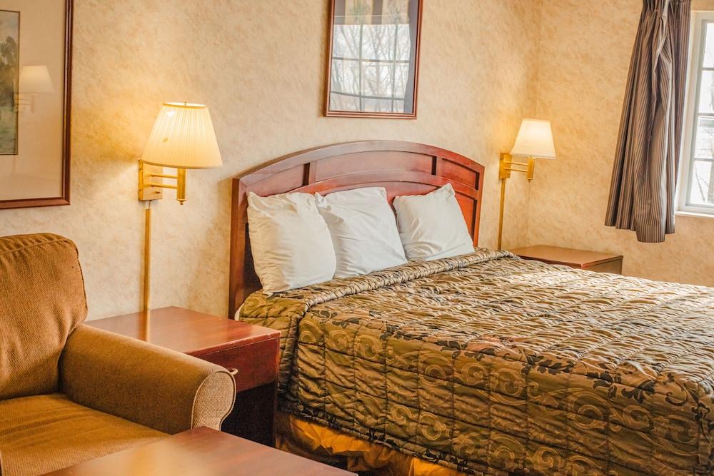Colfax Inn photo 56