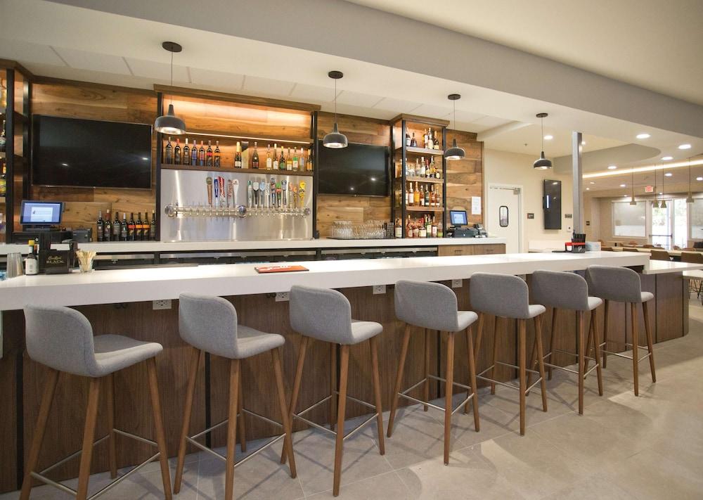 DoubleTree by Hilton Chico photo 42