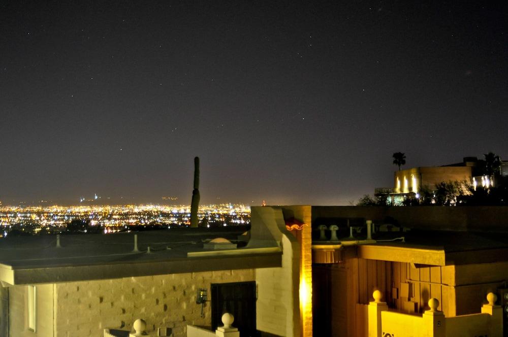Mission Hill Casitas photo 53