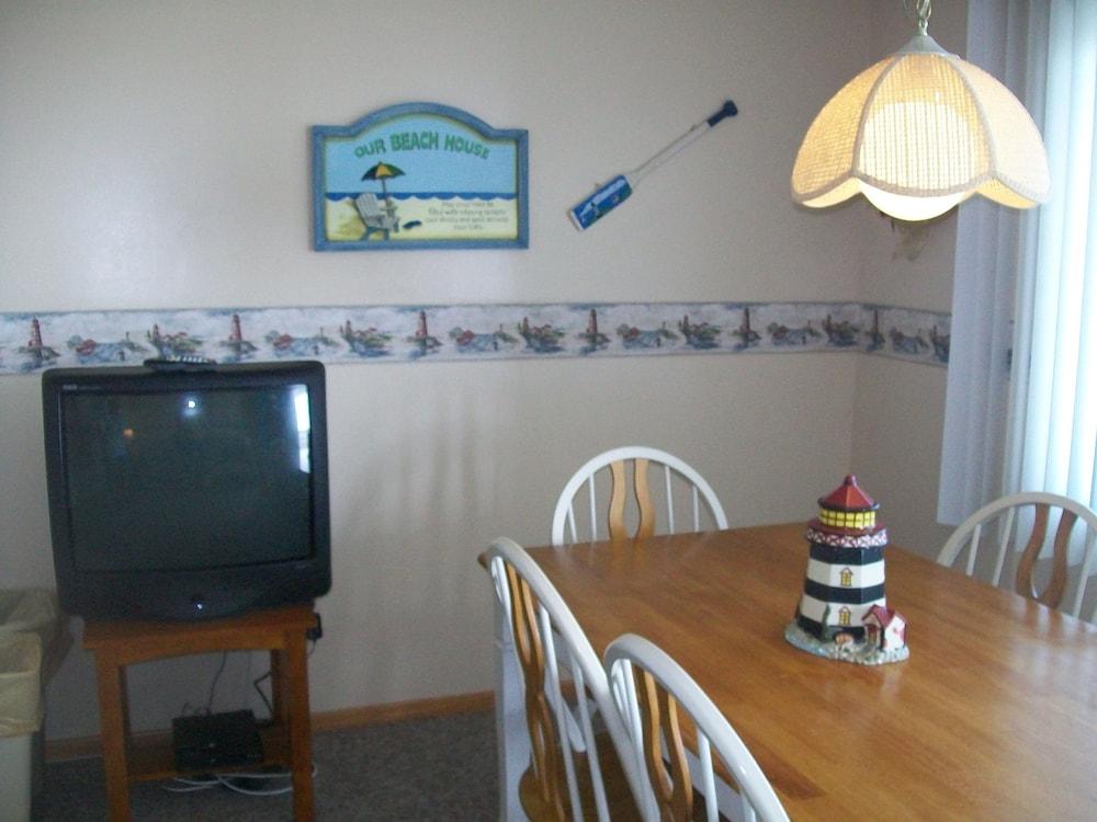 Monterey Motel photo 6