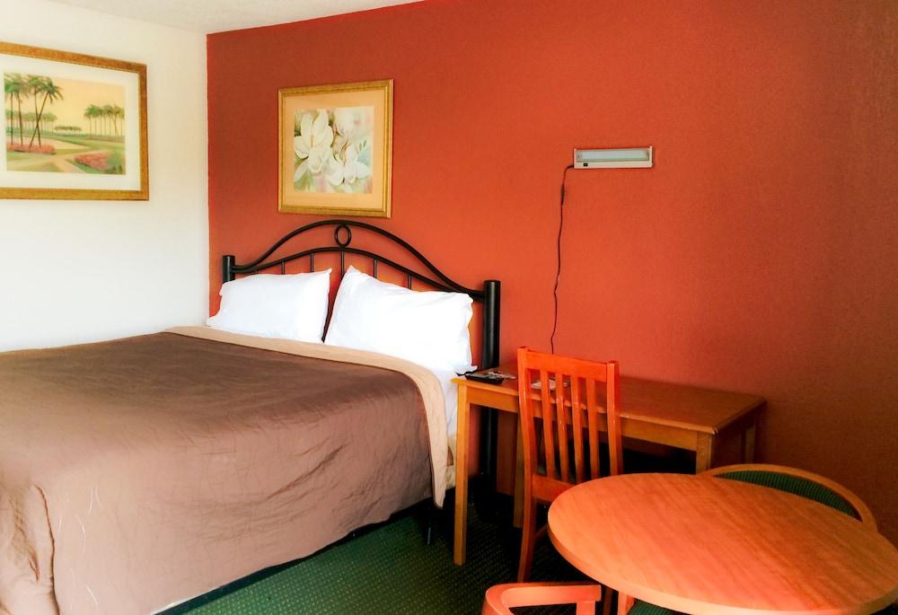 Stay Inn and Suites photo 6