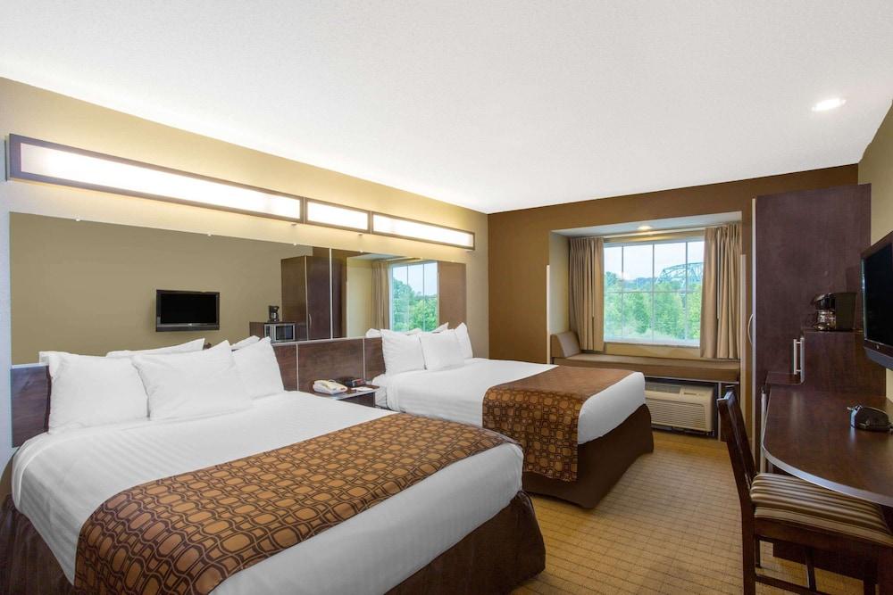 Microtel Inn & Suites by Wyndham Mansfield photo 17