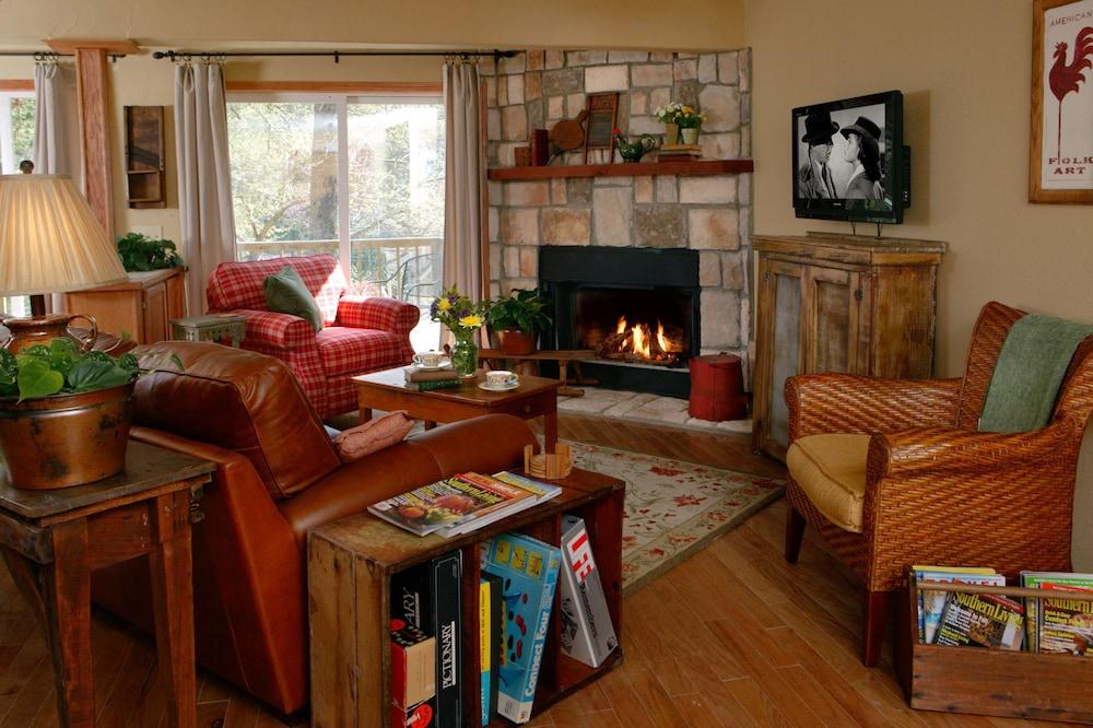 Lake Lucerne Resort & Ranch photo 33