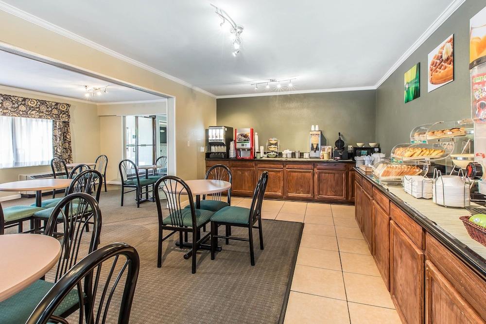 Quality Inn Homewood Birmingham I-65 photo 24