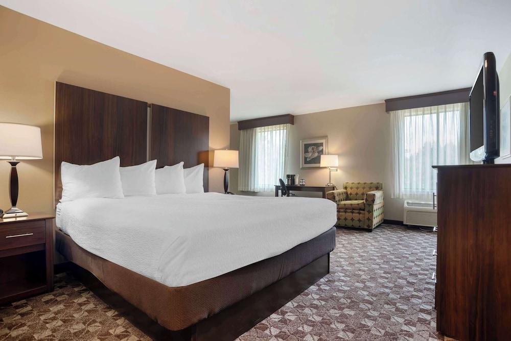 Best Western Plus Oak Mountain Inn photo 4