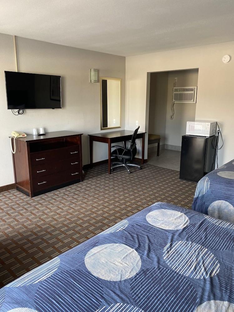 New Budget inn photo 4