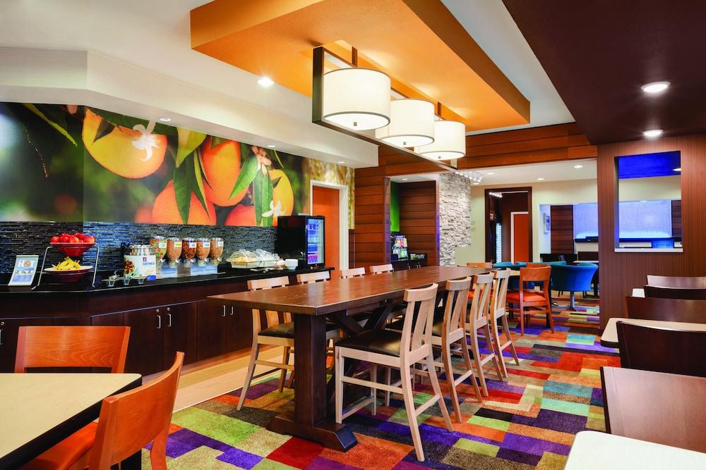 Fairfield Inn & Suites Lansing West photo 16