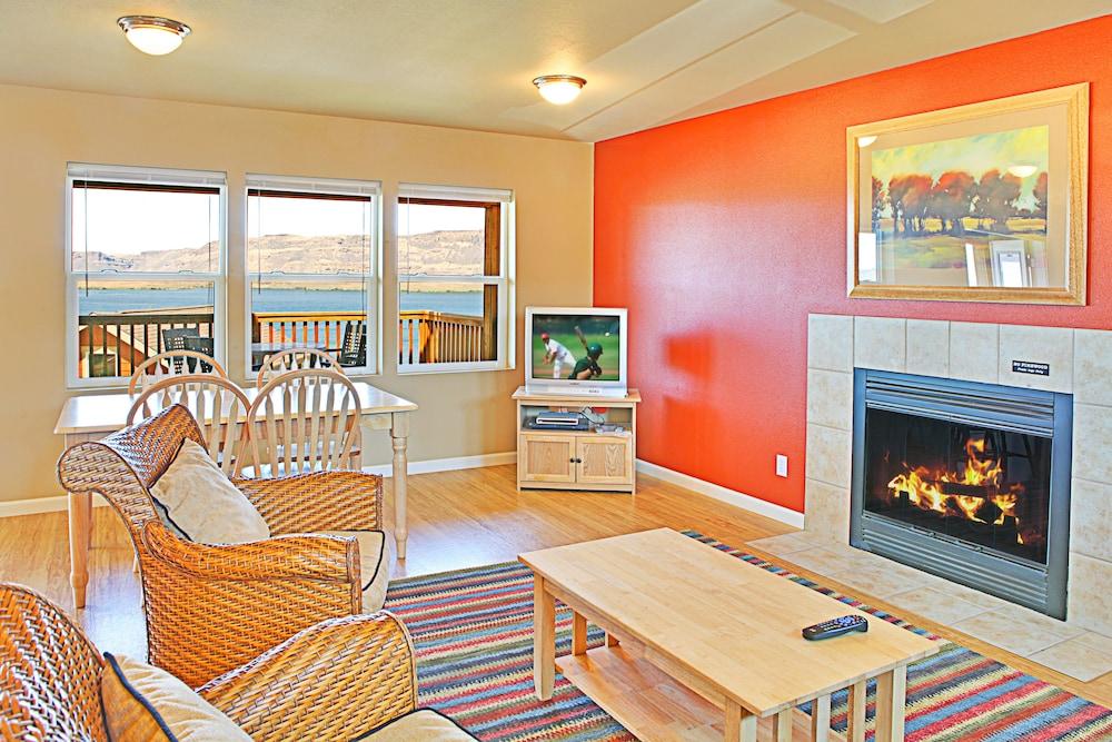 Sunbanks Lake Resort photo 31