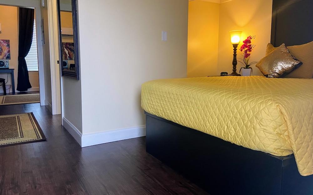 30A Inn & Suites photo 83