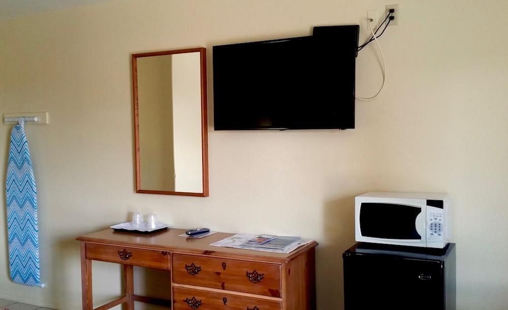 Parkway Inn Eugene photo 17