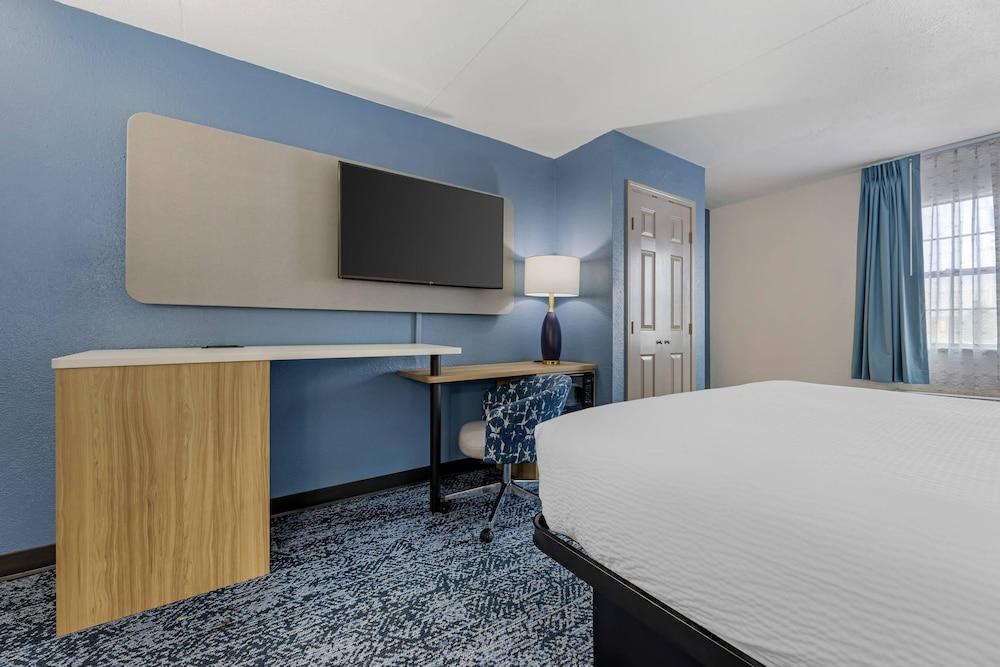 Sleep Inn & Suites Merrillville photo 24