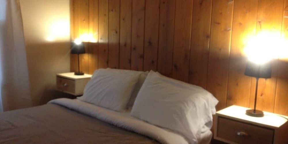 Hilltop Cabins and Motel photo 21