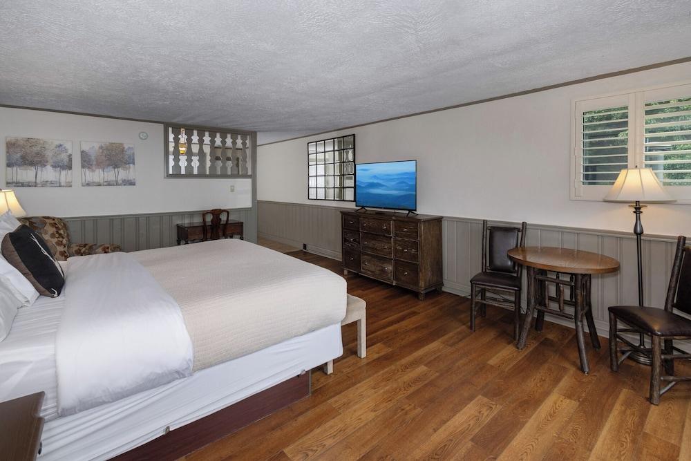 Switzerland Inn photo 1