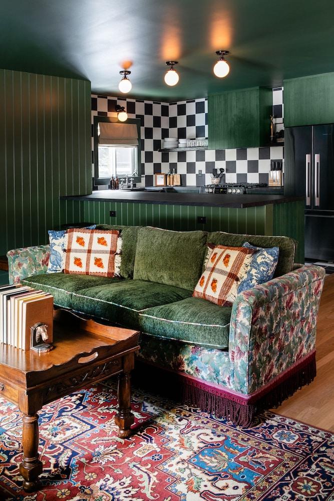 N+P Boutique Lodge photo 6