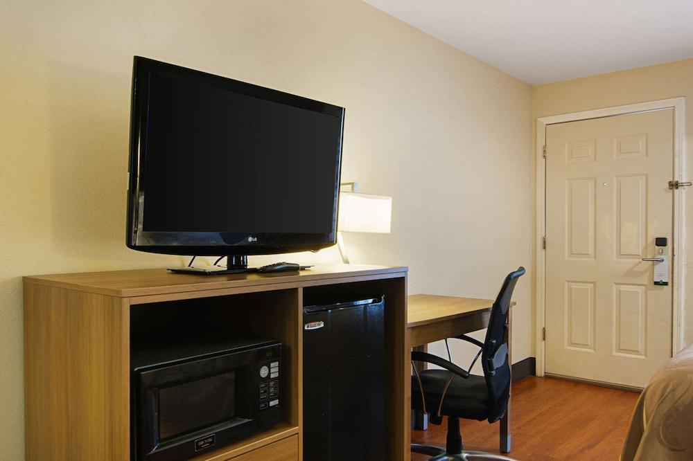 Quality Inn Lagrange East I-85 photo 23