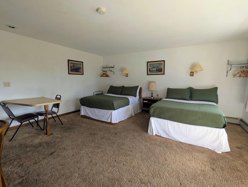 Cool City Motel photo 20