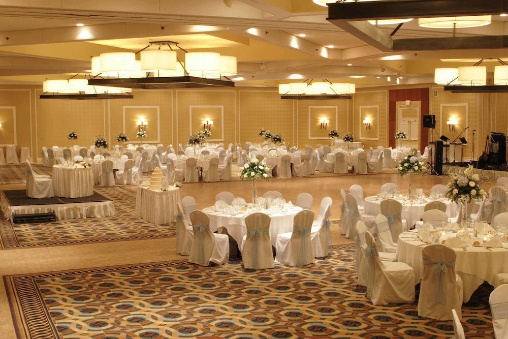Doubletree by Hilton Somerset Hotel and Conference Center photo 41