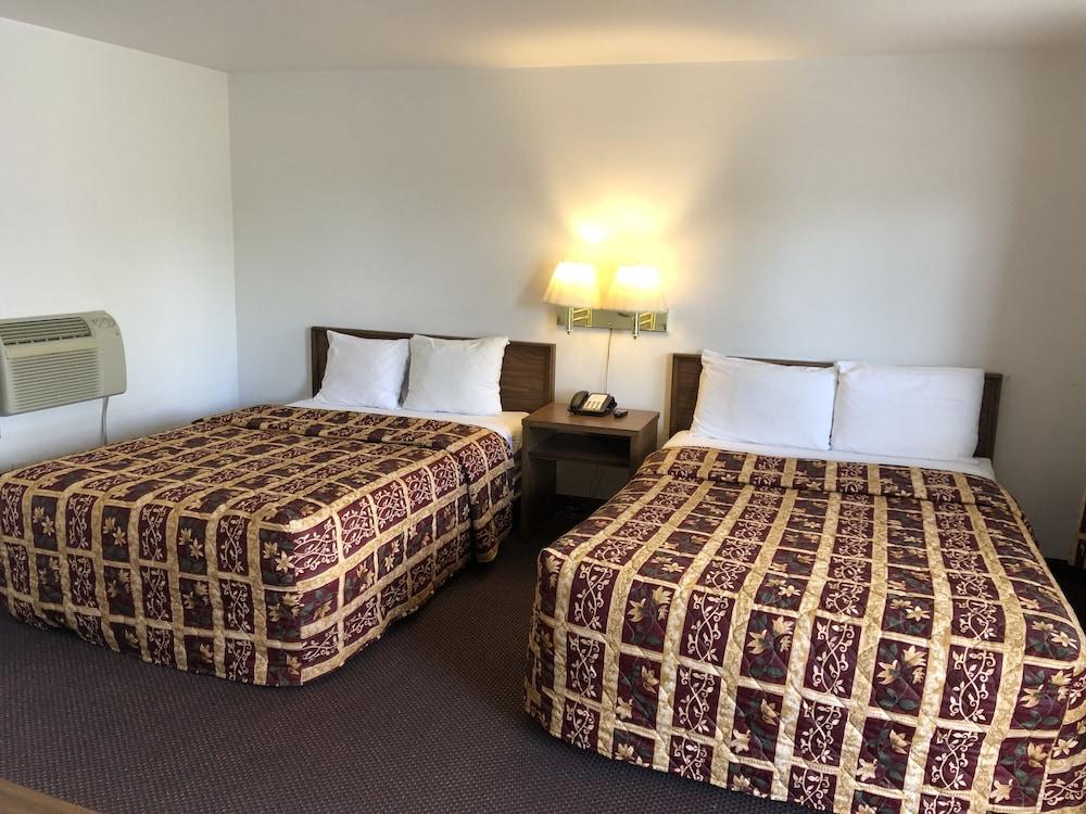 Deep Well Motel photo 10