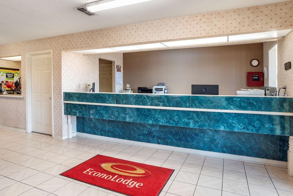Econo Lodge Pearl - Jackson photo 3