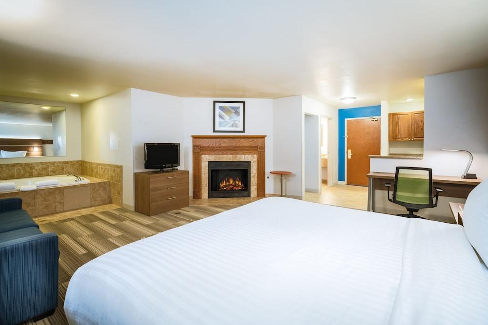 Holiday Inn Express Hotel & Suites Rocky Mount by IHG photo 7