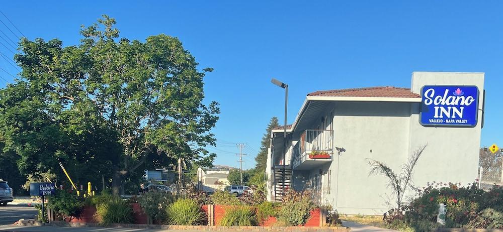 Solano Inn photo 1