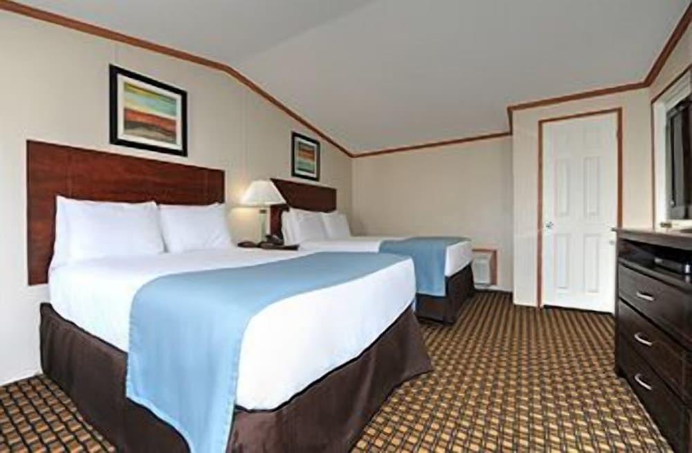 Instalodge Hotel And Suites photo 4