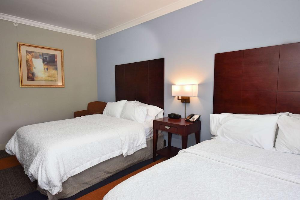 Hampton Inn Alexander City photo 26
