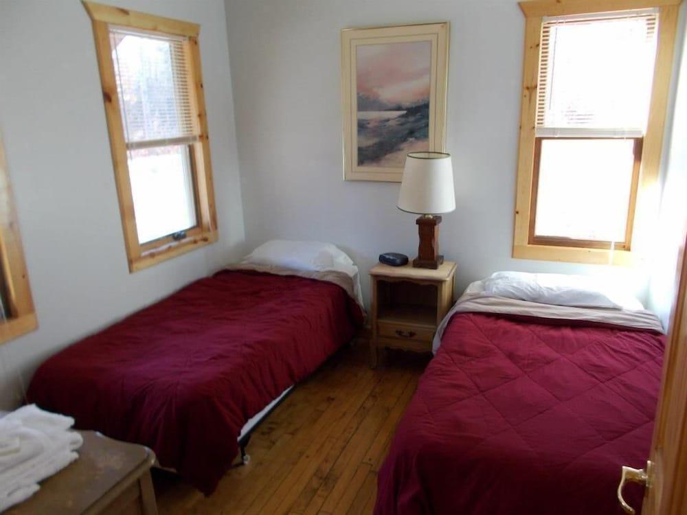 D's Base Camp photo 10