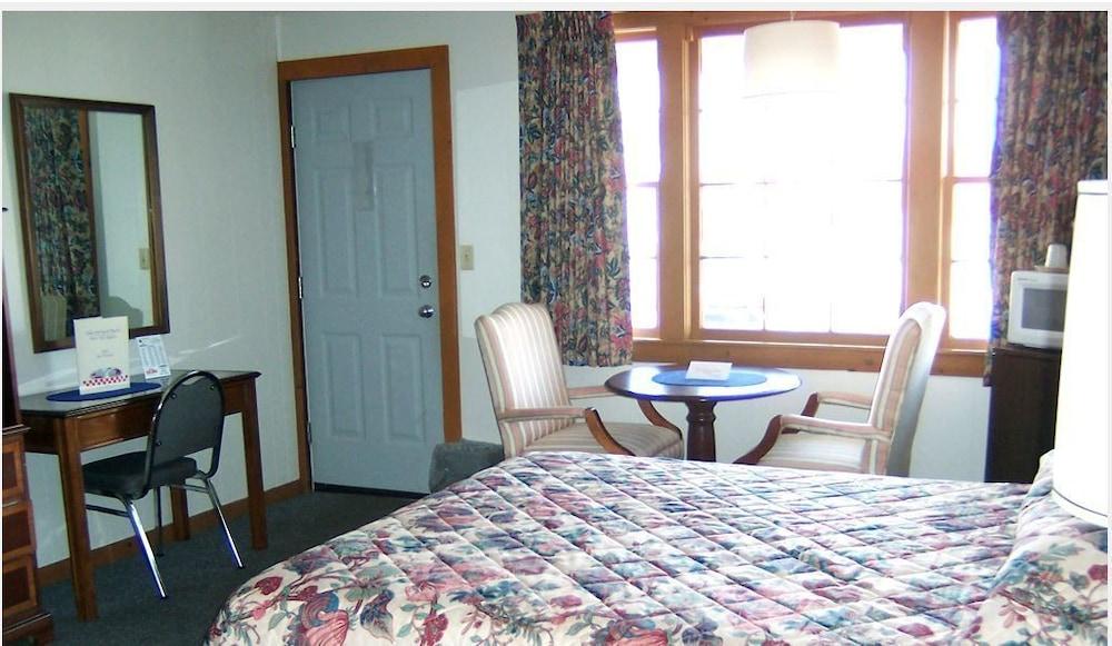 Eastview Motel photo 4