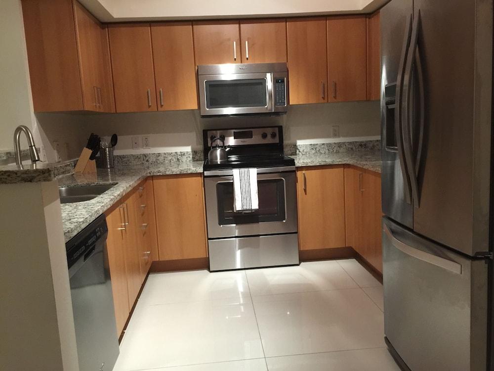 LYX Suites at Merrick Park in Coral Gables photo 83