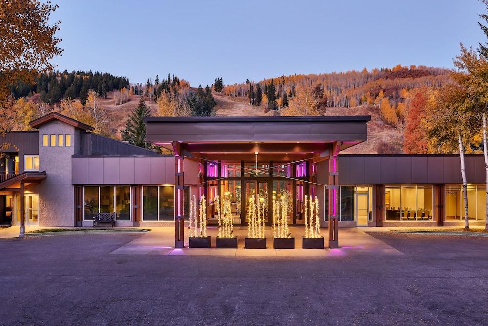 The Inn at Aspen — hotel in Aspen