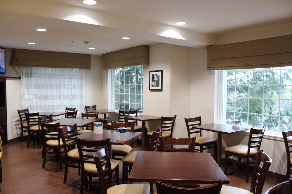 Sleep Inn - SeaTac Airport photo 3