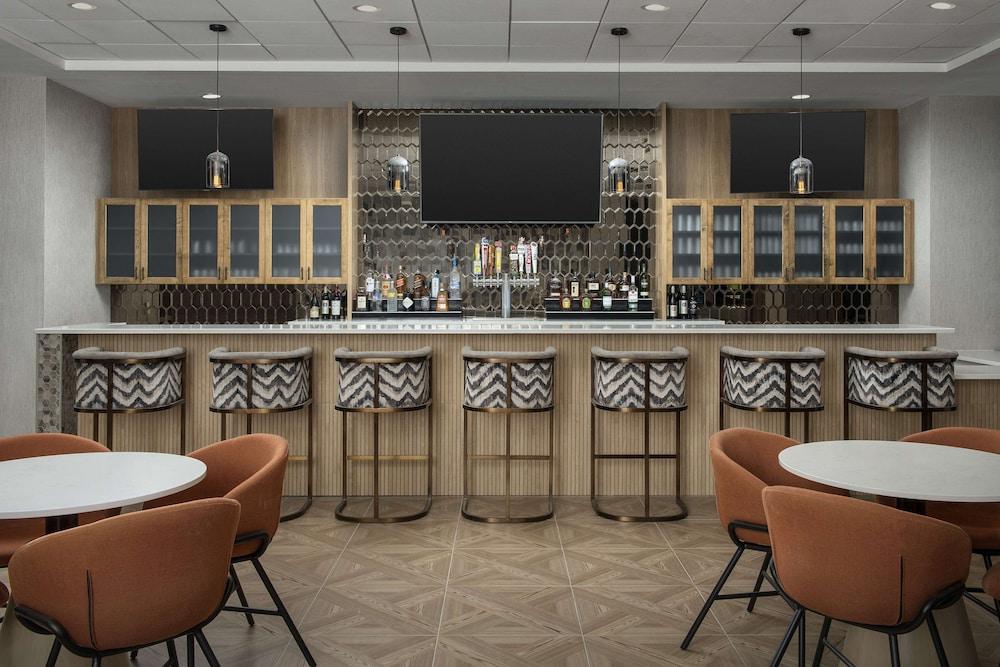 Doubletree by Hilton Chattanooga Hamilton Place photo 8