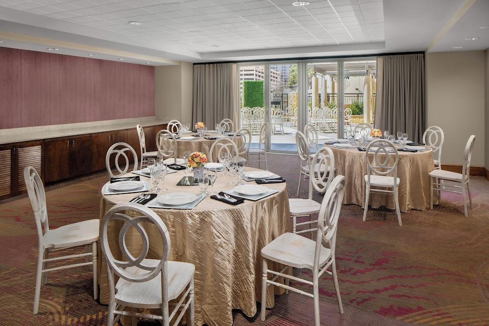 Hotel Indigo Austin Downtown - University by IHG photo 25