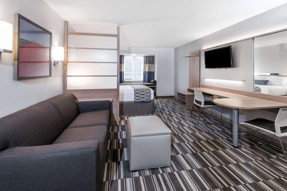 Microtel by Wyndham Penn Yan Finger Lakes Region photo 20