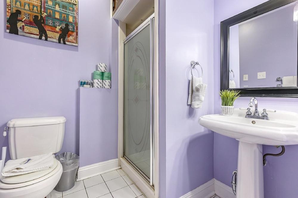 Canal Express Rooms photo 17