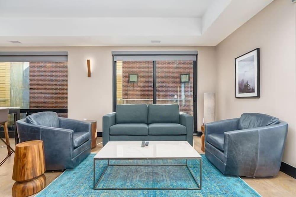 The Berkeley Hotel photo 97