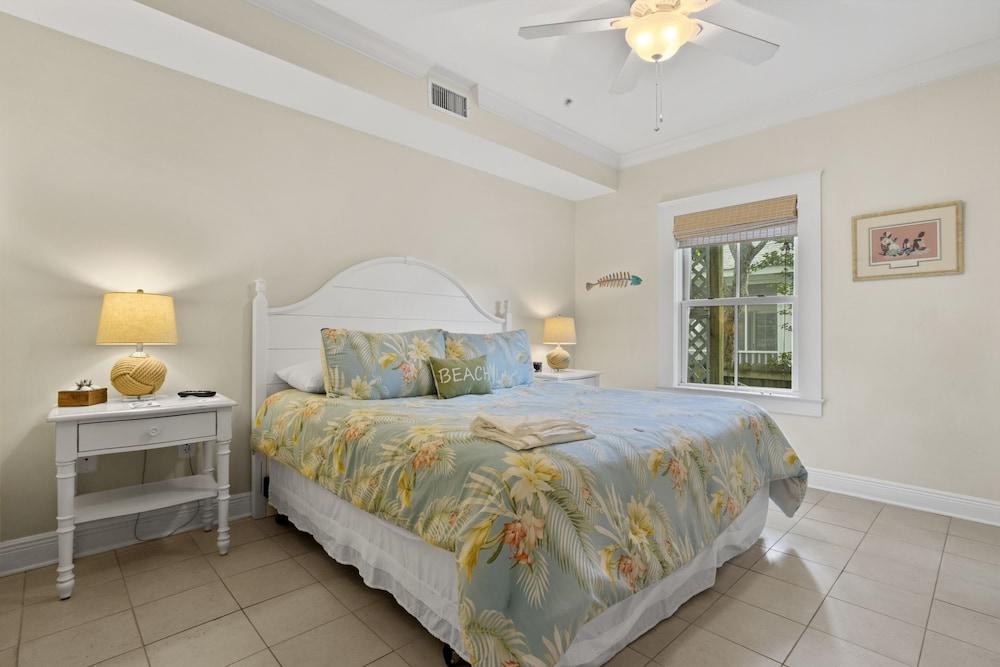 Bay Town Inn photo 11