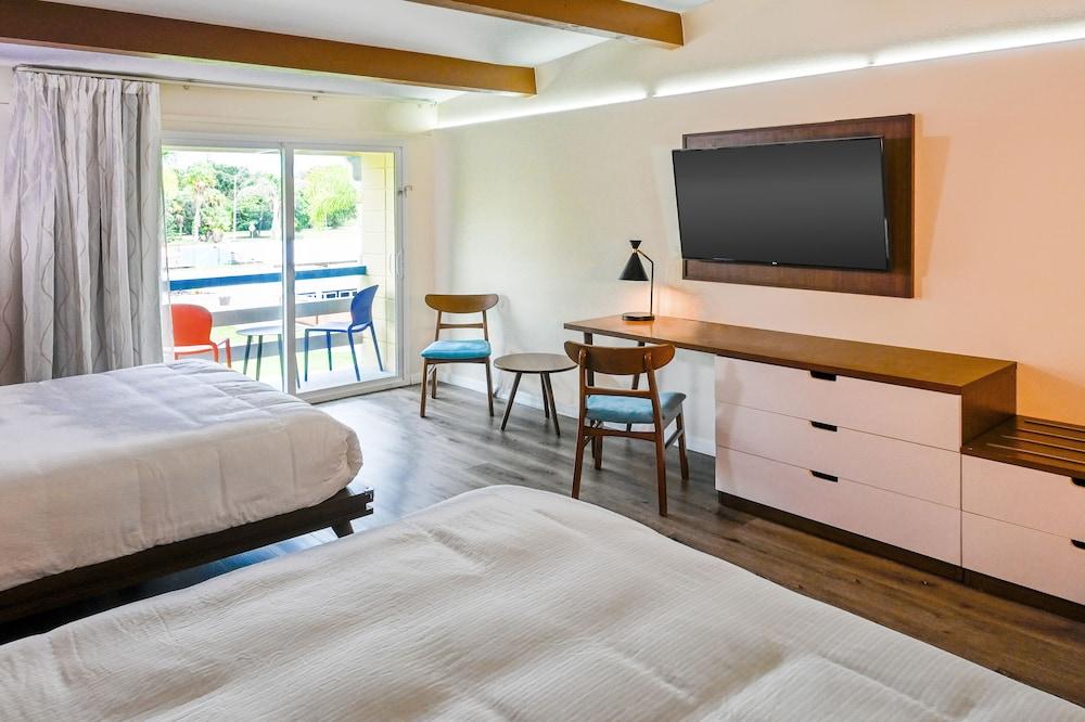 Golden Host Resort - Sarasota photo 3