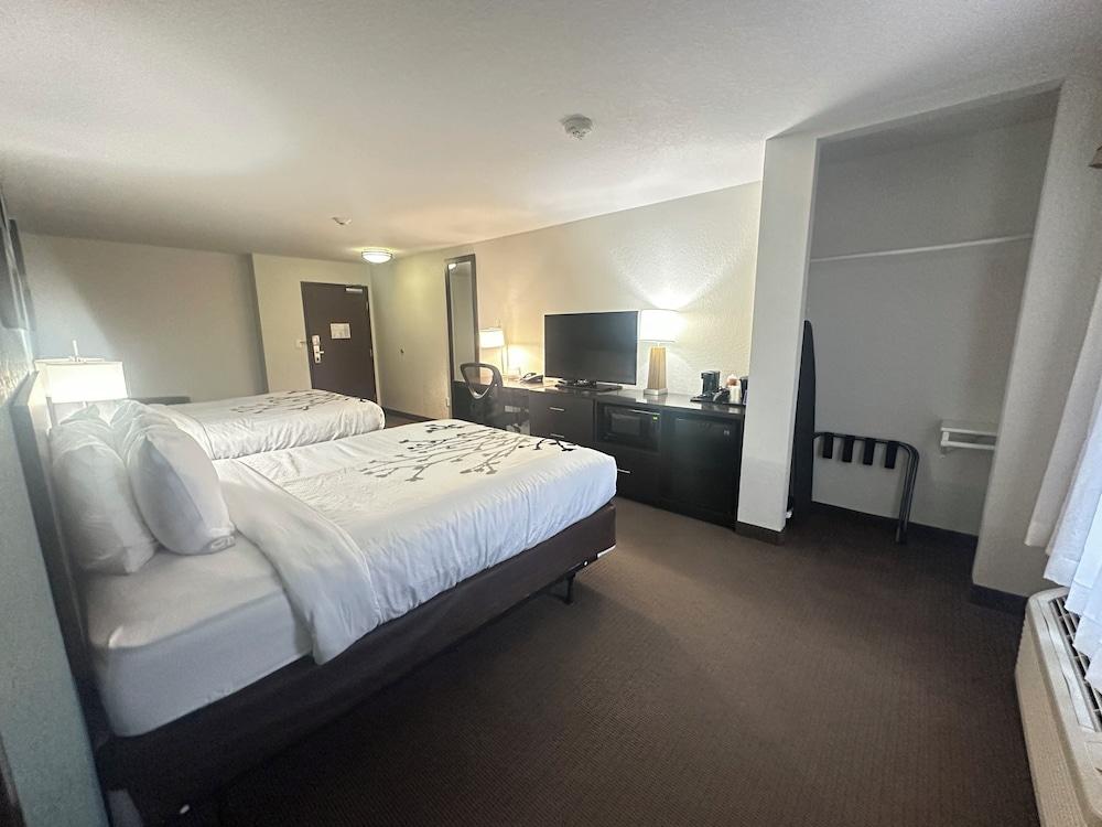 Sleep Inn & Suites Fort Dodge photo 15