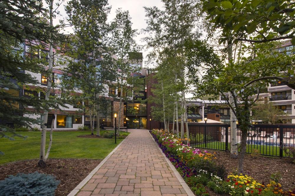 The Vail Spa Condominiums photo 84