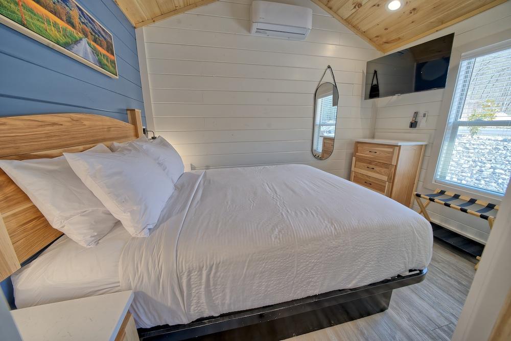 Dudley Creek RV Resort photo 40