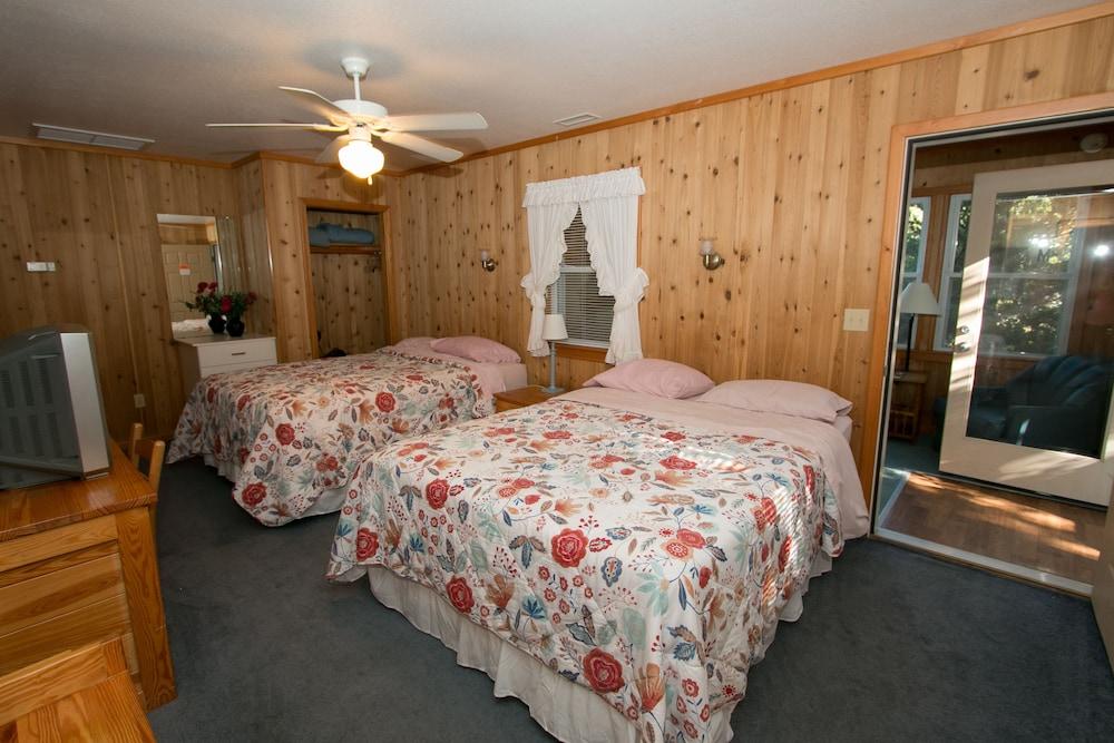 Outer Banks Motel - Village Accommodations photo 78
