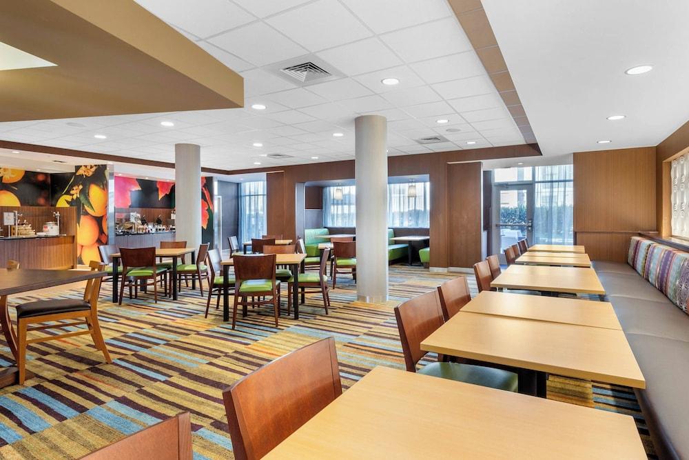 Fairfield Inn & Suites by Marriott Mebane photo 14